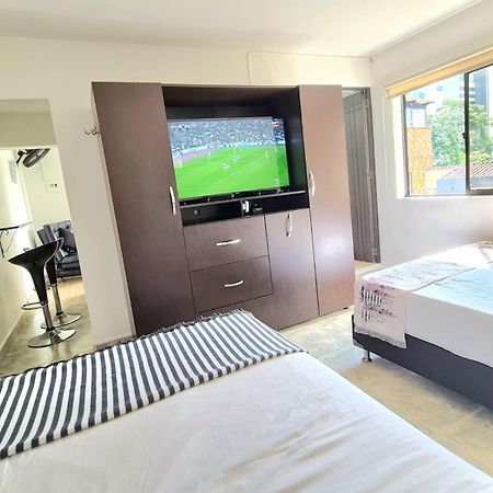 New Cozy Apartment In The Poblado, San Lucas Medellín Zewnętrze zdjęcie