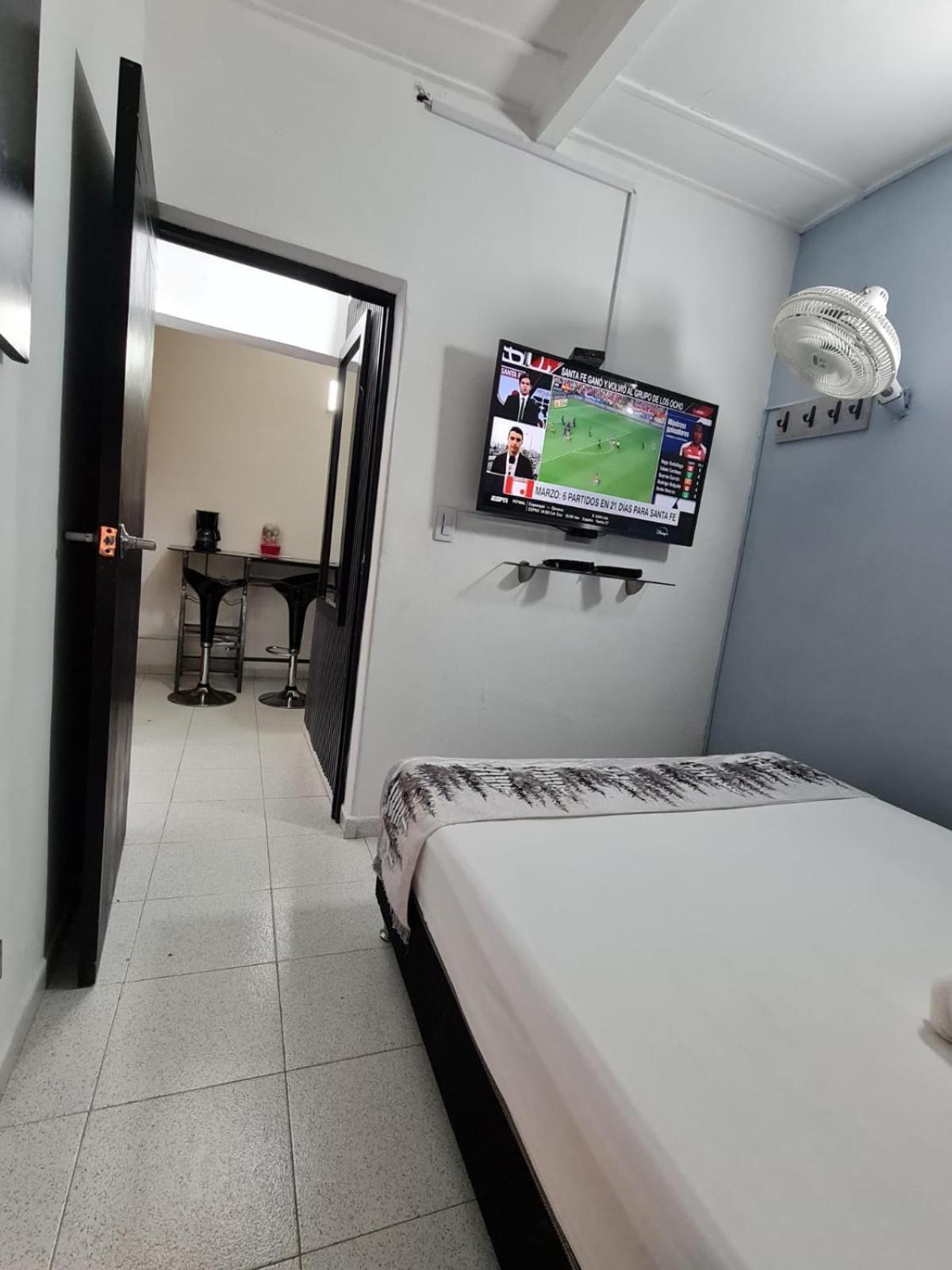 New Cozy Apartment In The Poblado, San Lucas Medellín Zewnętrze zdjęcie