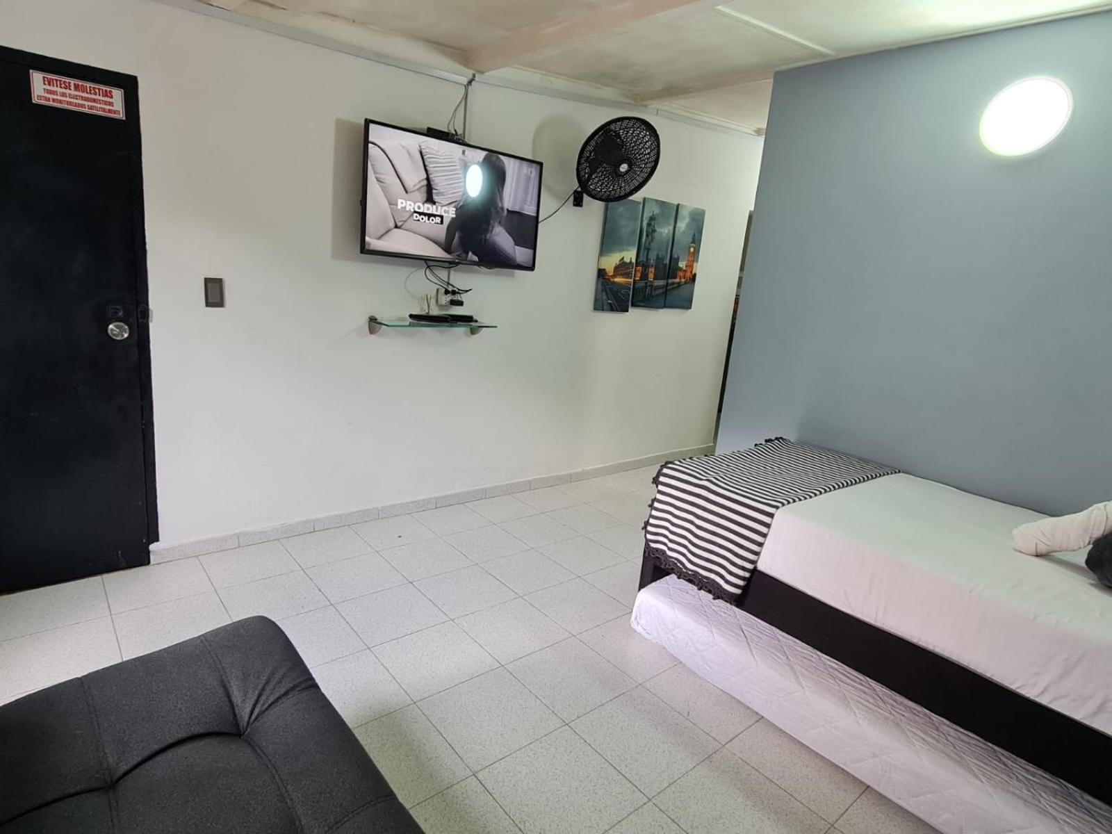 New Cozy Apartment In The Poblado, San Lucas Medellín Zewnętrze zdjęcie