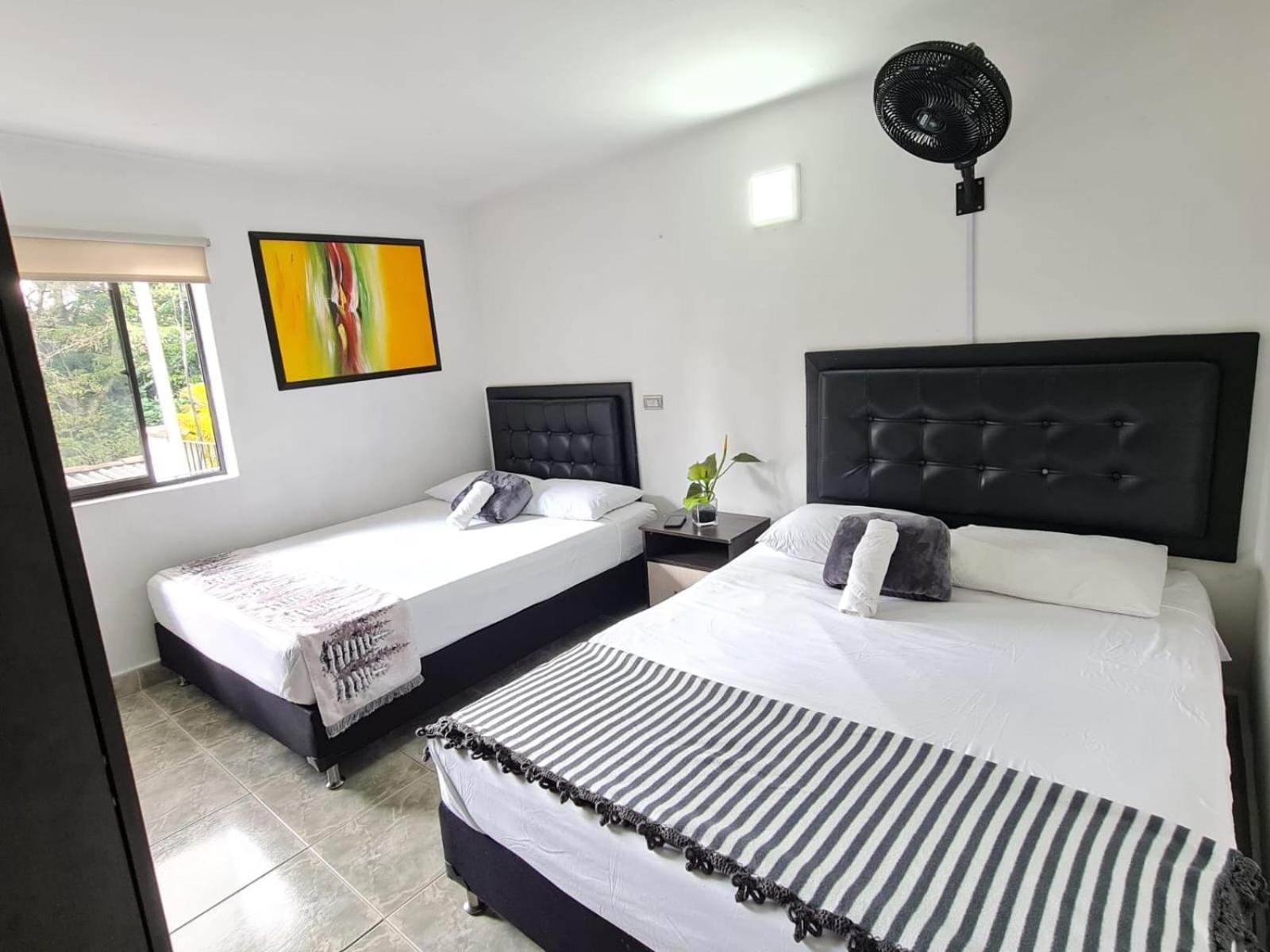 New Cozy Apartment In The Poblado, San Lucas Medellín Zewnętrze zdjęcie