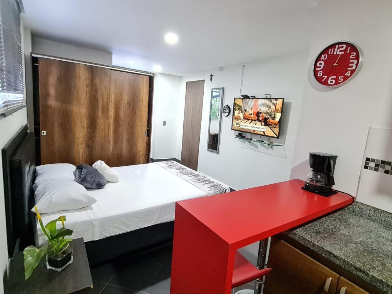 New Cozy Apartment In The Poblado, San Lucas Medellín Zewnętrze zdjęcie